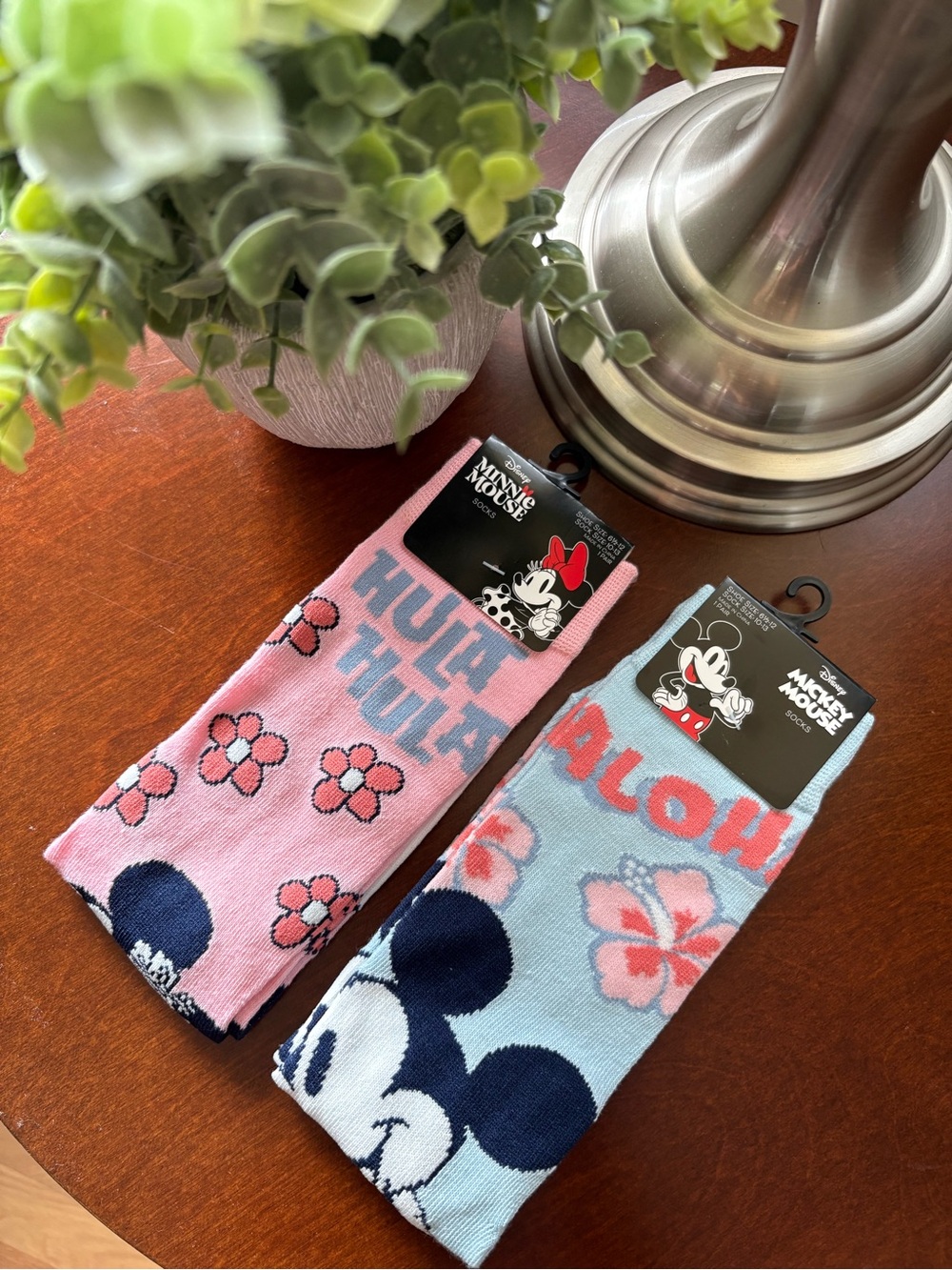 DISNEY Unisex Hawaiian Themed Socks - Light Pink 🌸 or Light Blue 🌺 (You Pick)